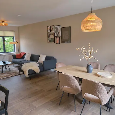 Riverside - Luxury 3 *