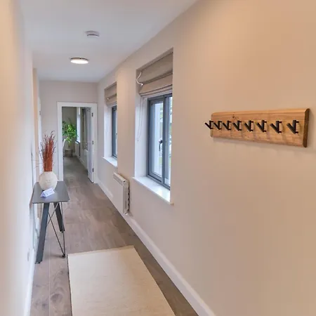 Riverside - Luxury 3 公寓 丁格尔